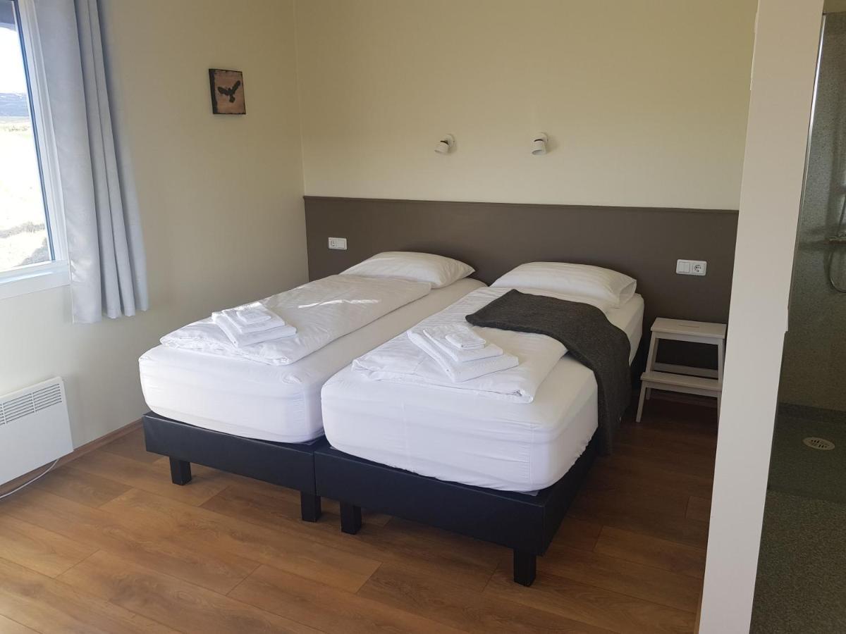 Hjartarstathir Guesthouse Eidar Ngoại thất bức ảnh