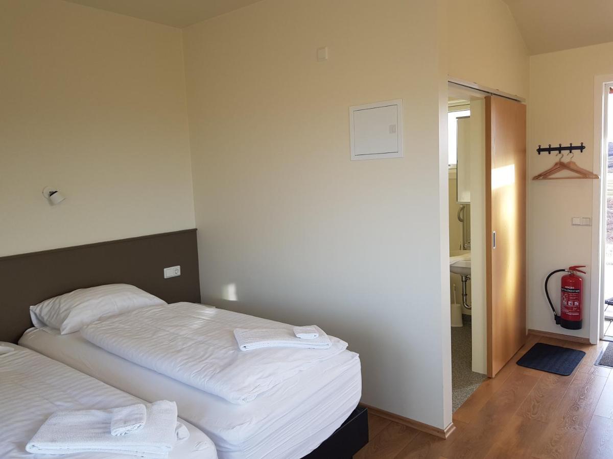 Hjartarstathir Guesthouse Eidar Ngoại thất bức ảnh