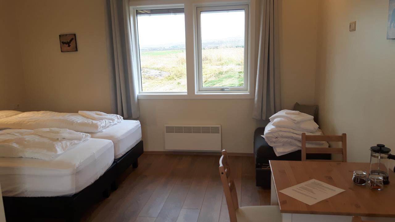 Hjartarstathir Guesthouse Eidar Ngoại thất bức ảnh