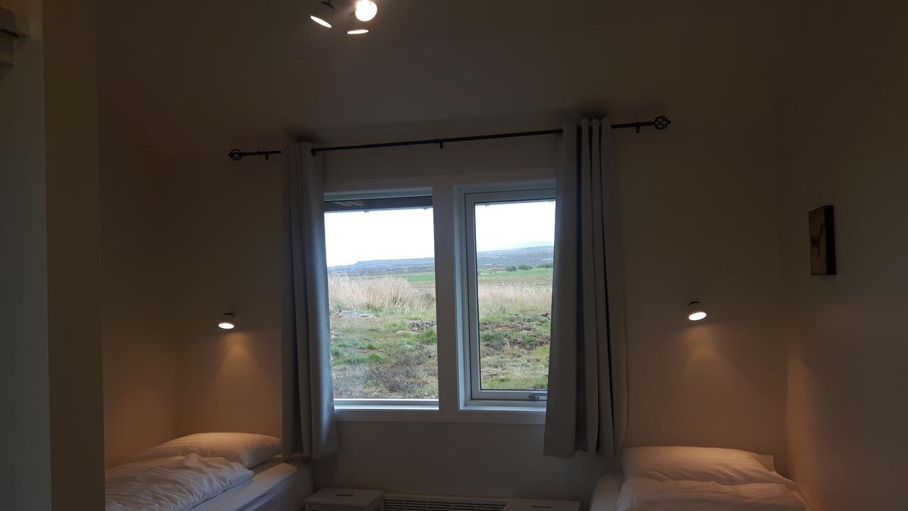 Hjartarstathir Guesthouse Eidar Ngoại thất bức ảnh
