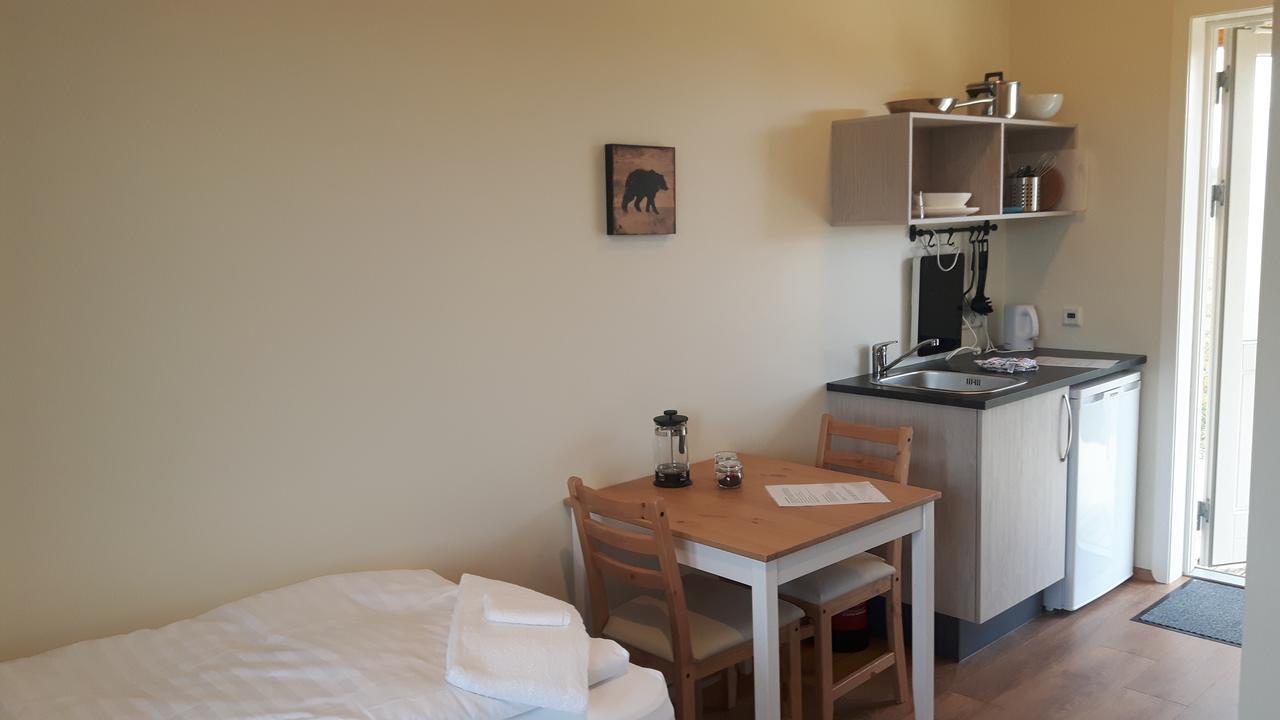 Hjartarstathir Guesthouse Eidar Ngoại thất bức ảnh